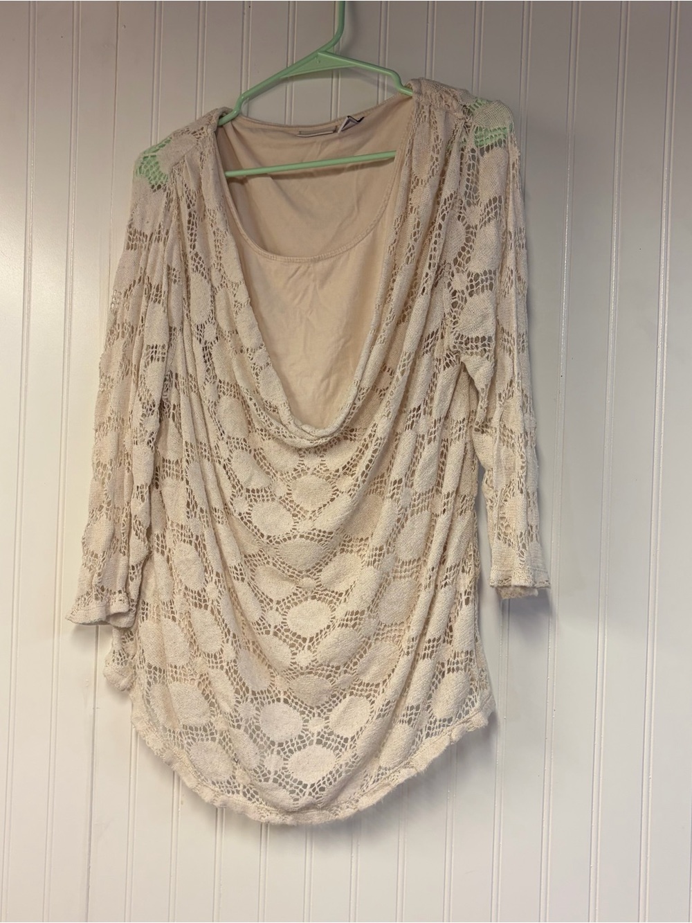 Chico’s Women’s Cream Lace Overlay Blouse Size 2 Large
